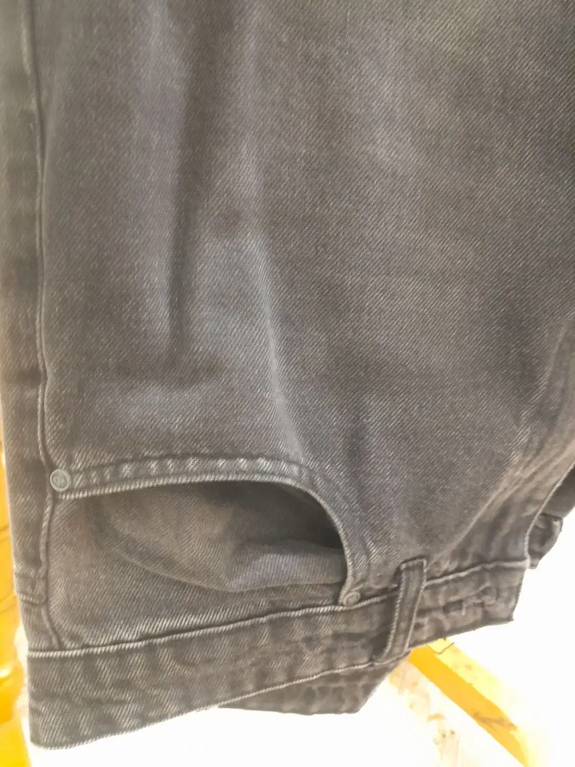 شلوار لی بگ|لباس|رشت, دروازه لاکان|دیوار