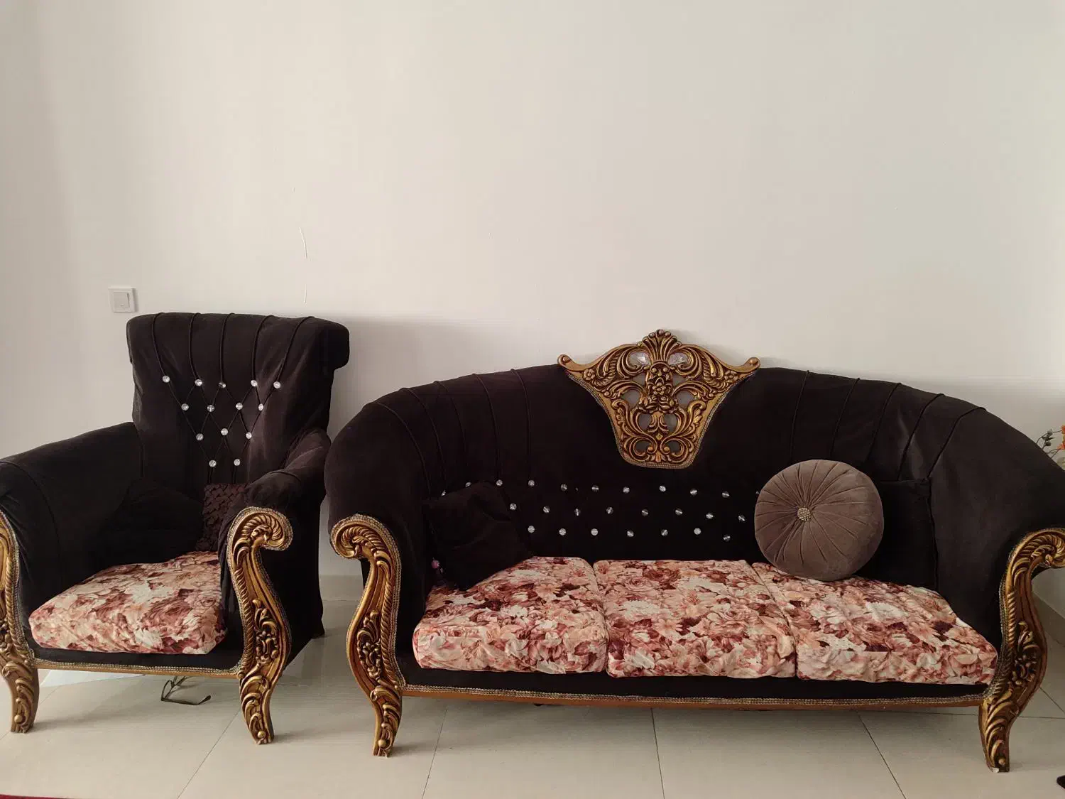 مبل ۷نفره|مبلمان خانگی و میز عسلی|نسیمشهر, |دیوار