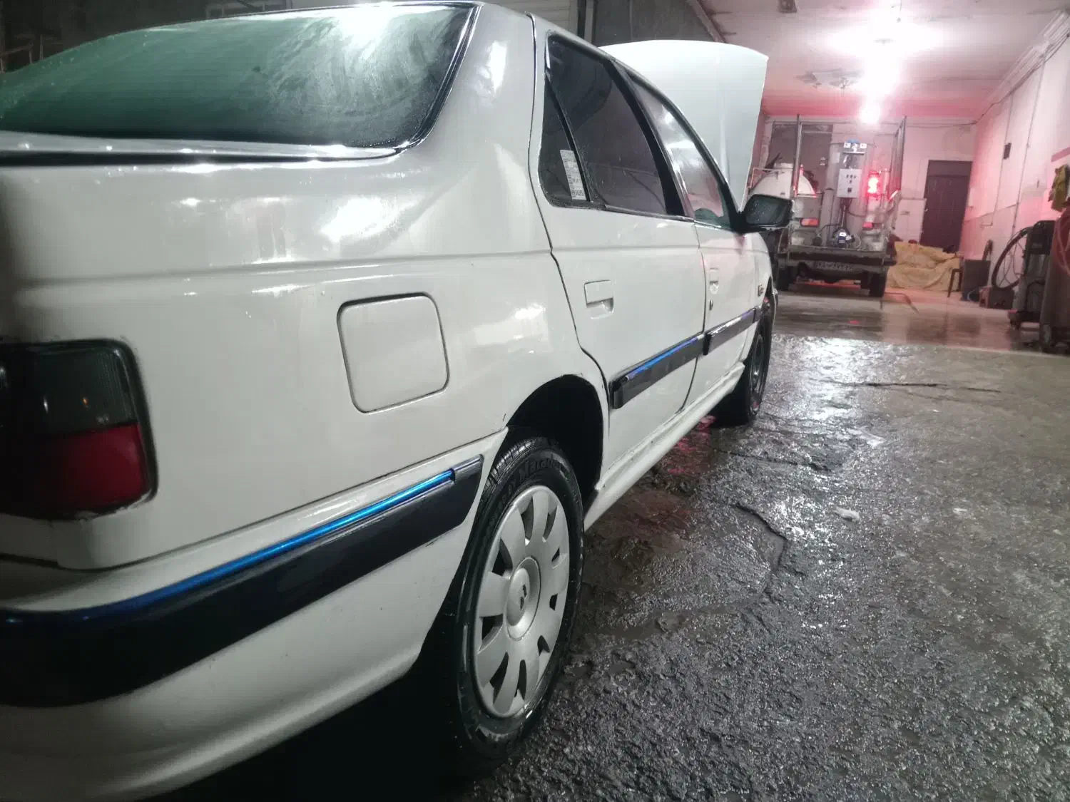 پارس مدل ۷۹ سفید|خودرو سواری و وانت|مشهد, کوشش|دیوار