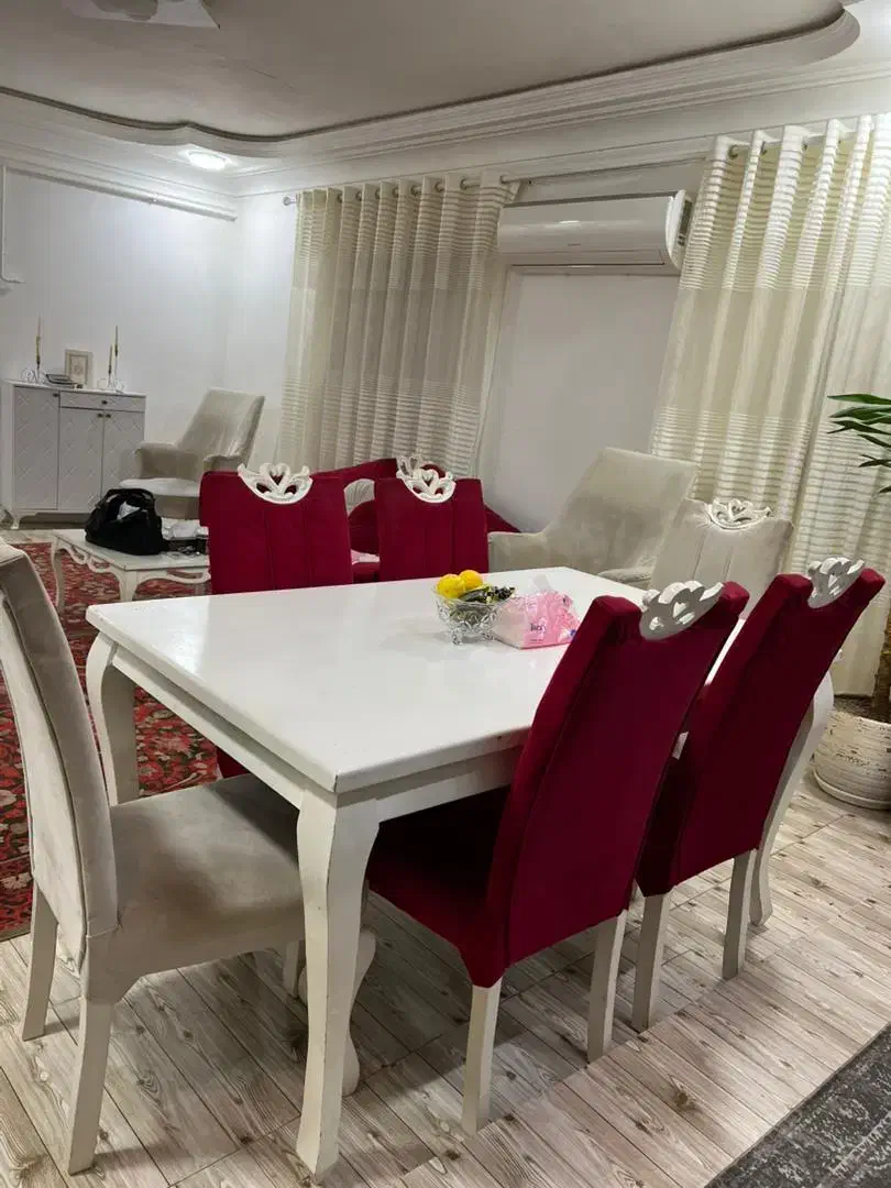 میز نهار خوری نیم ست پنج نفره جلو مبلی و دو عسلی|حراج|رشت, حمیدیان|دیوار