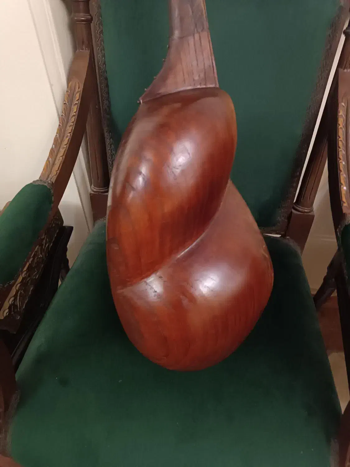 تار قدیمی نیاز به تعمیردارد|سازهای سنتی|تهران, دولاب|دیوار