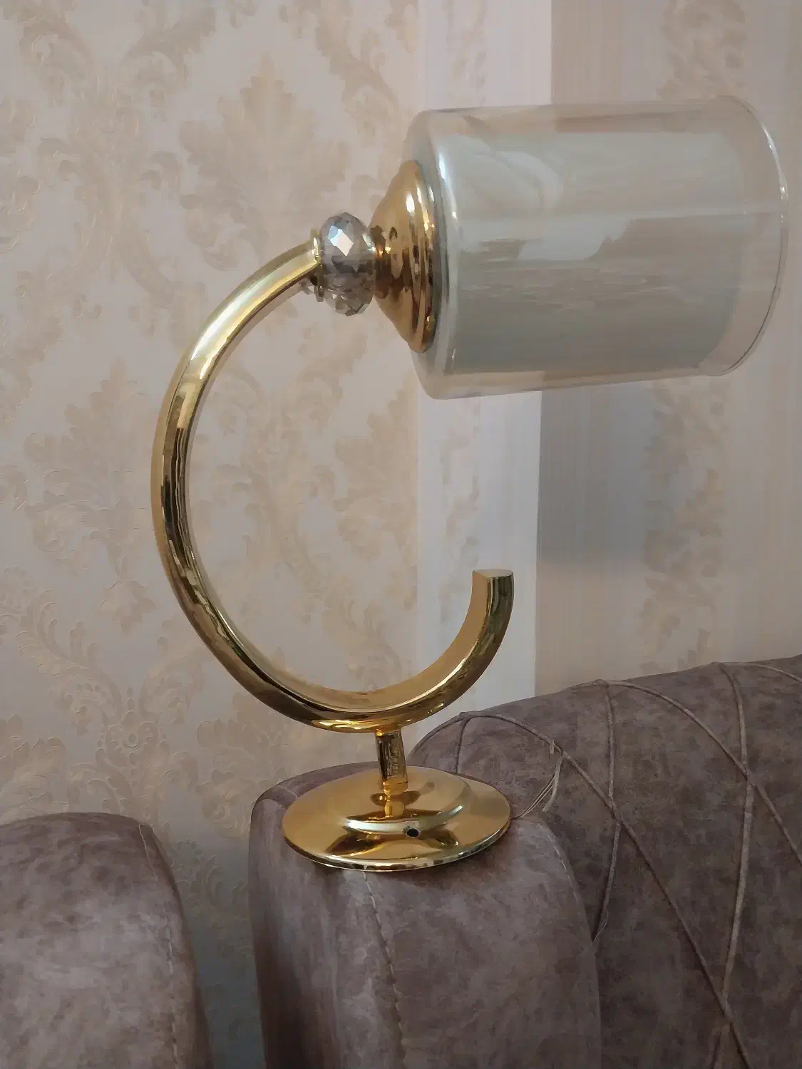 یک عدد لوستر تک شاخ و یک عدد لوستر آشپزخانه|لوستر و چراغ آویز|سراب, |دیوار