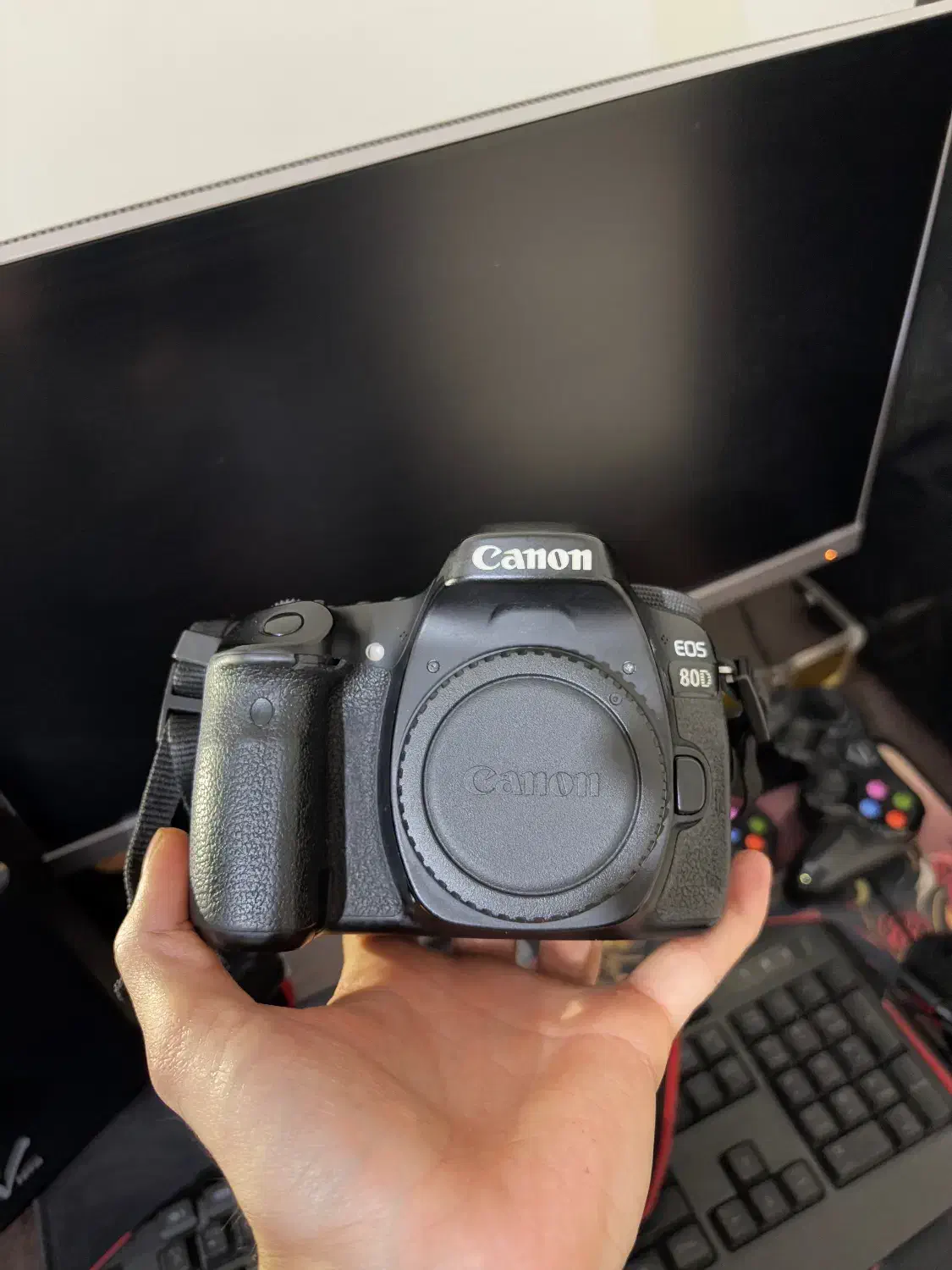 دوربین کنون Eso 80D|دوربین عکاسی و فیلم‌برداری|همدان, |دیوار