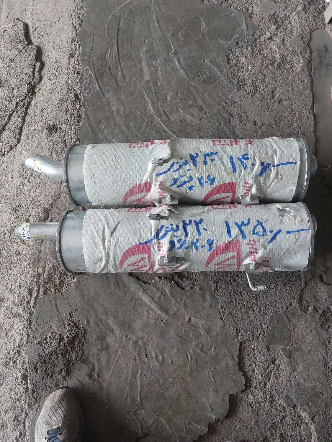 منبع اگزوز ۲۳۰ بنزی پژو ۴۰۵ و۲۰۶|قطعات یدکی و لوازم جانبی|زنجان, |دیوار