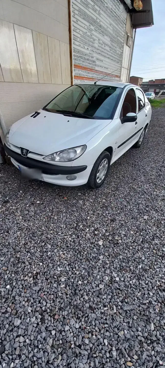 206صندوقدارv8مدل۹۹سیمی|خودرو سواری و وانت|بابل, |دیوار