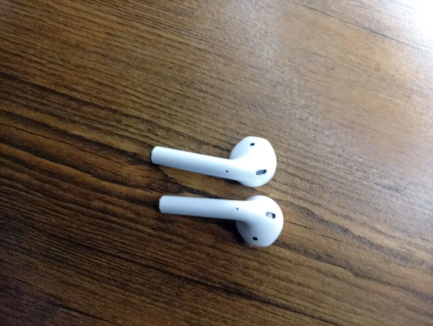 ایرپاد|لوازم جانبی موبایل و تبلت|پرند, فاز ۴|دیوار