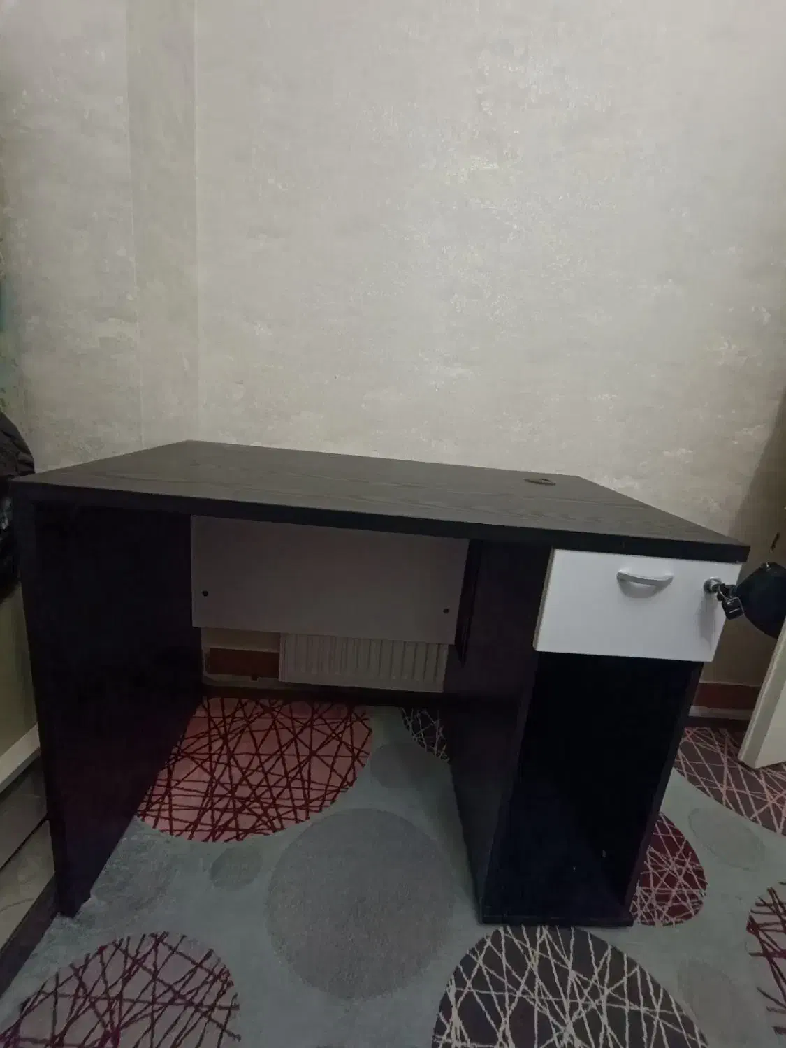 میز کامپیوتر یا تحریر|میز تحریر و کامپیوتر|شهریار, شهرک وائین|دیوار