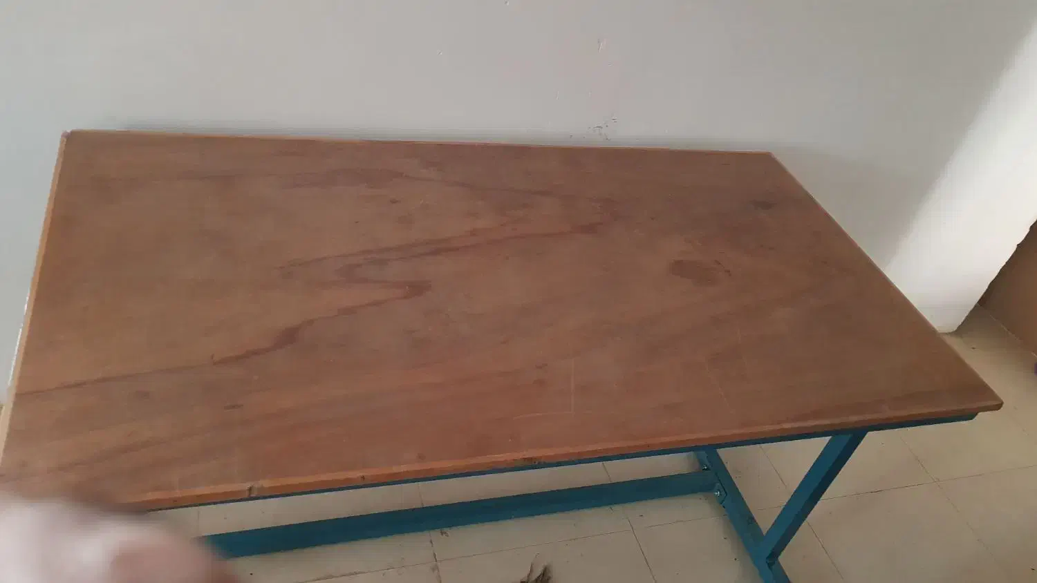 میز کارگاهی|صندلی و نیمکت|کرمان, |دیوار