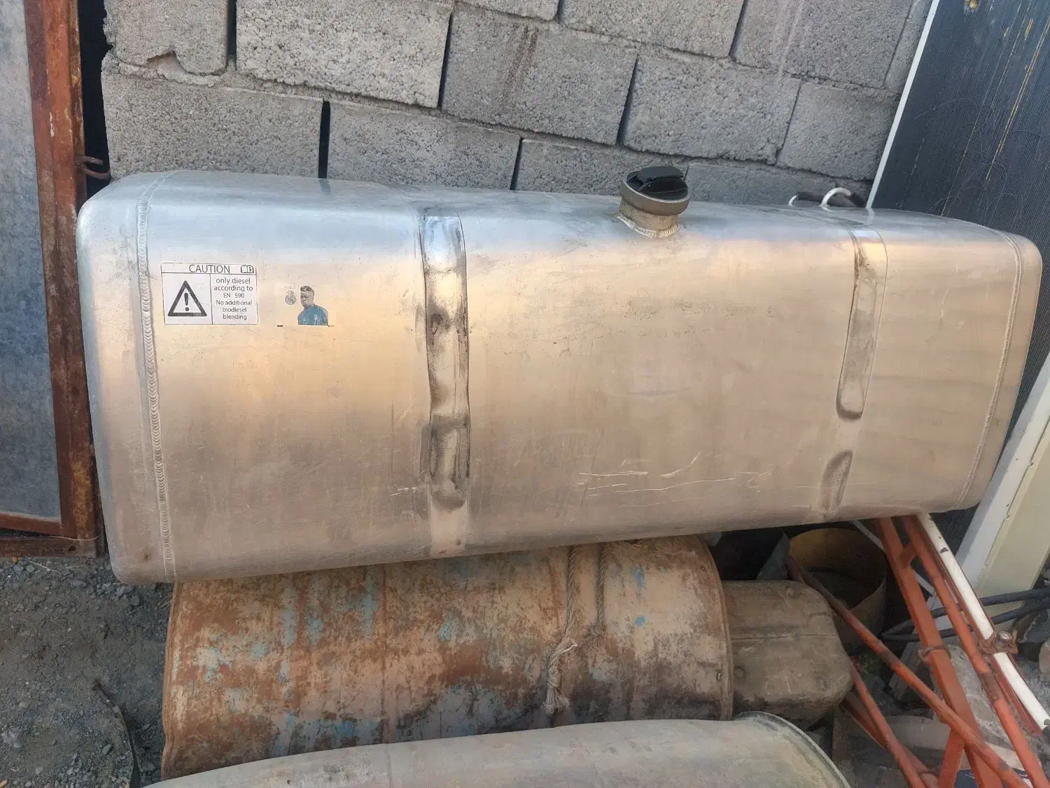 باک المینیومی ۴۰۰لیتری|قطعات یدکی و لوازم جانبی|کهنوج, |دیوار