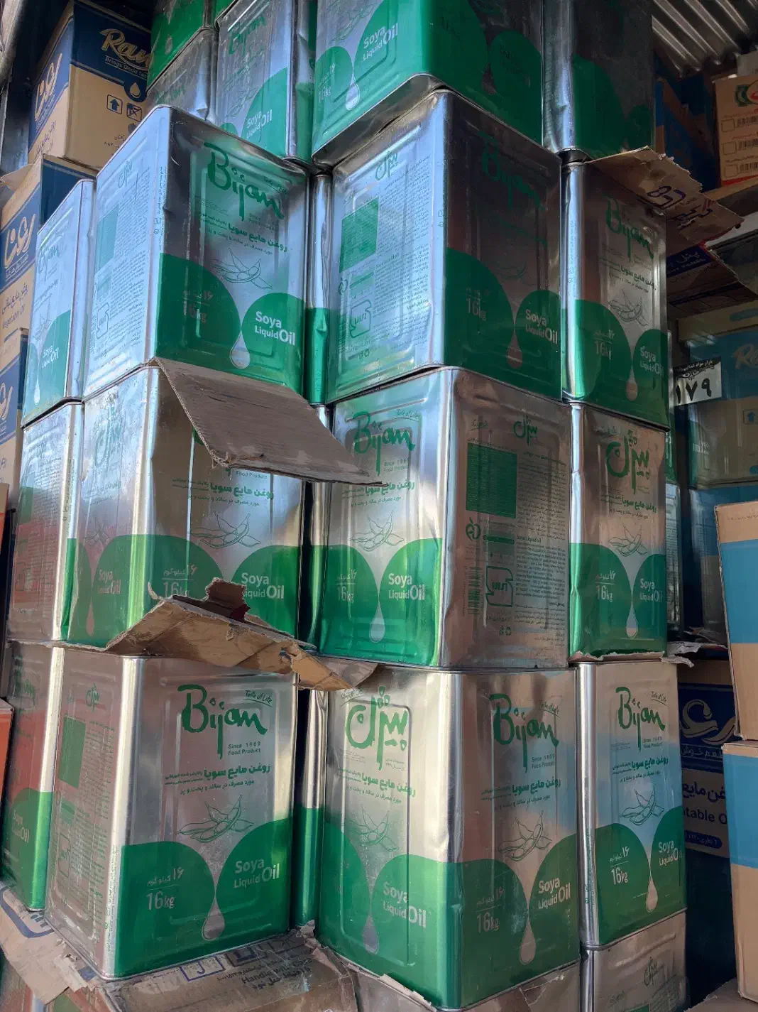 روغن ۱۶ کیلویی مرحبا و بیژن|عمده‌فروشی|کرج, شهرک فهمیده|دیوار