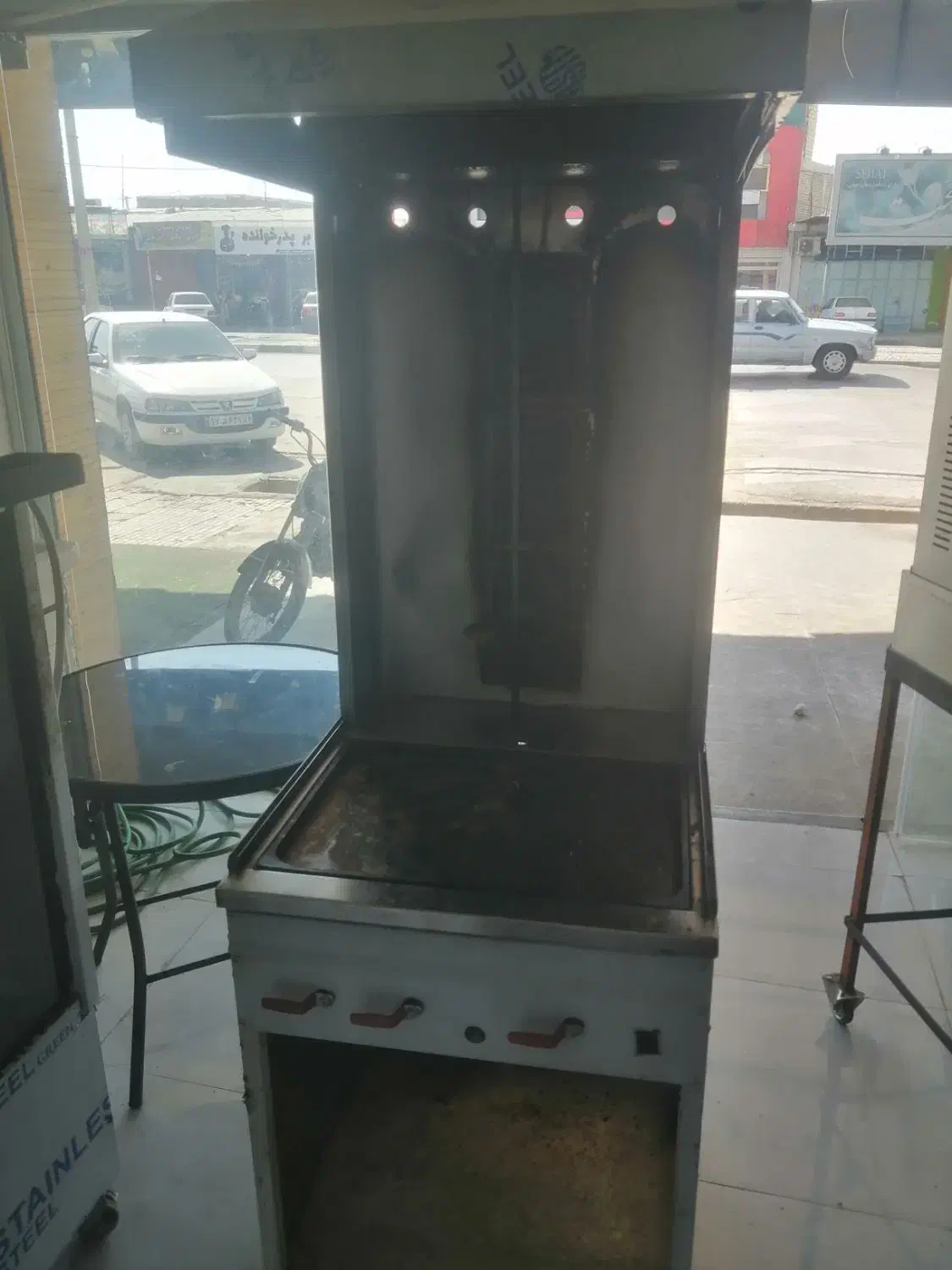 دستگاه پاچینی چهارسیخه ودستگاه شاورما|کافیشاپ و رستوران|قیروکارزین, |دیوار