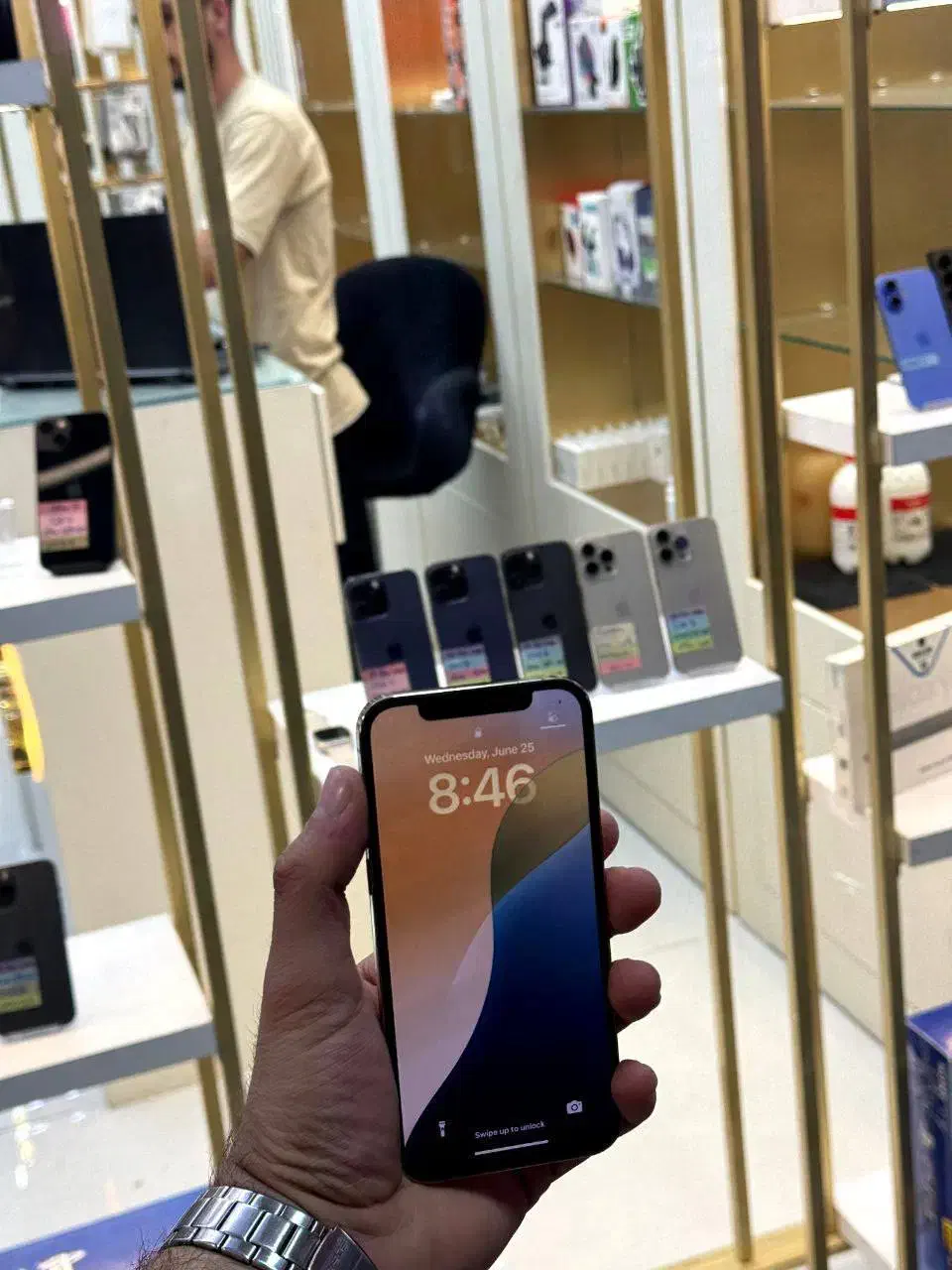 گوشی iPhone 12 Pro با حافظهٔ ۲۵۶ گیگابایت|موبایل|تبریز, |دیوار