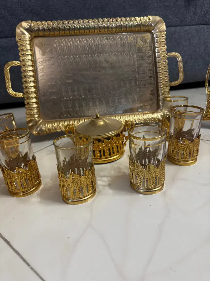 فروش سرویس‌های چینی ظروف دکوری سالم شیک و کلکسیون|کلکسیون اشیاء عتیقه|اصفهان, خانه اصفهان|دیوار