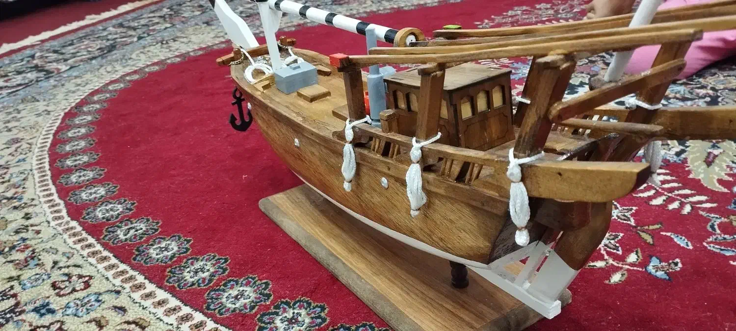 ماکت لنج صیادی|مجسمه، تندیس، ماکت|بندر گناوه, |دیوار