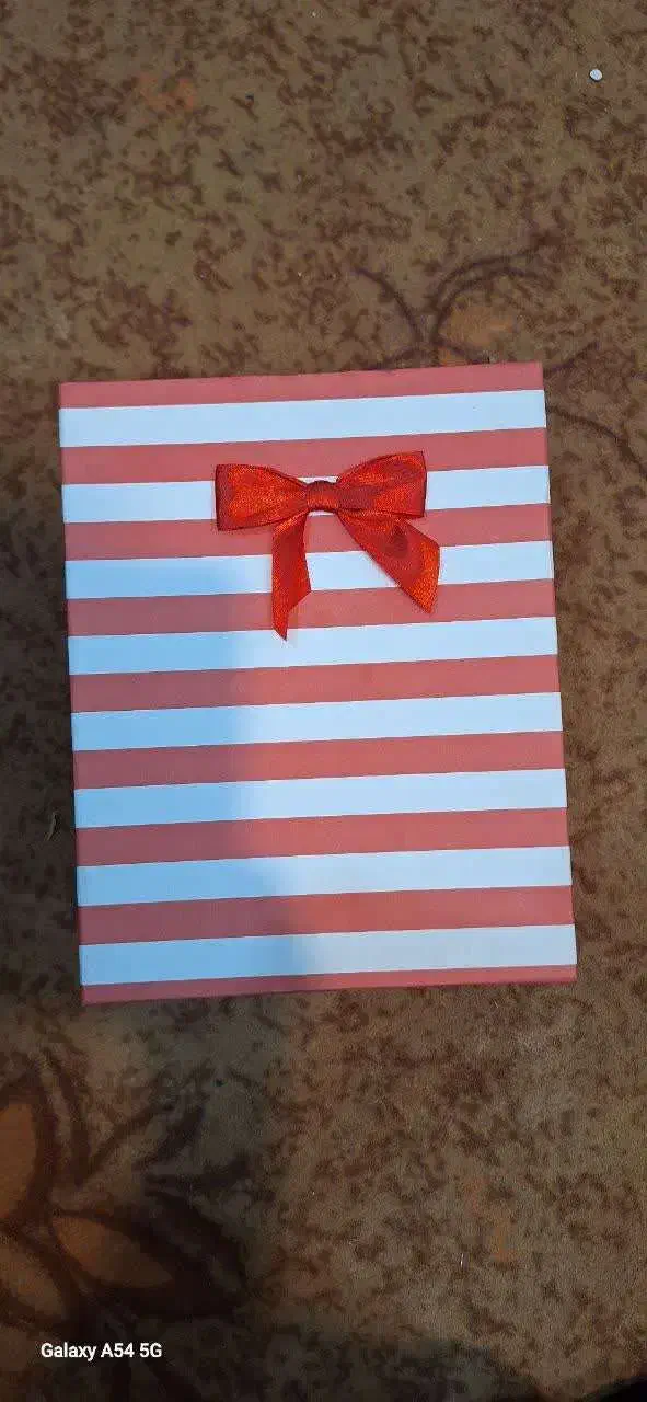 فروش تعدادی جعبه های هدیه به مناسبت روز دختر|زیورآلات و اکسسوری|شیراز, نصر|دیوار