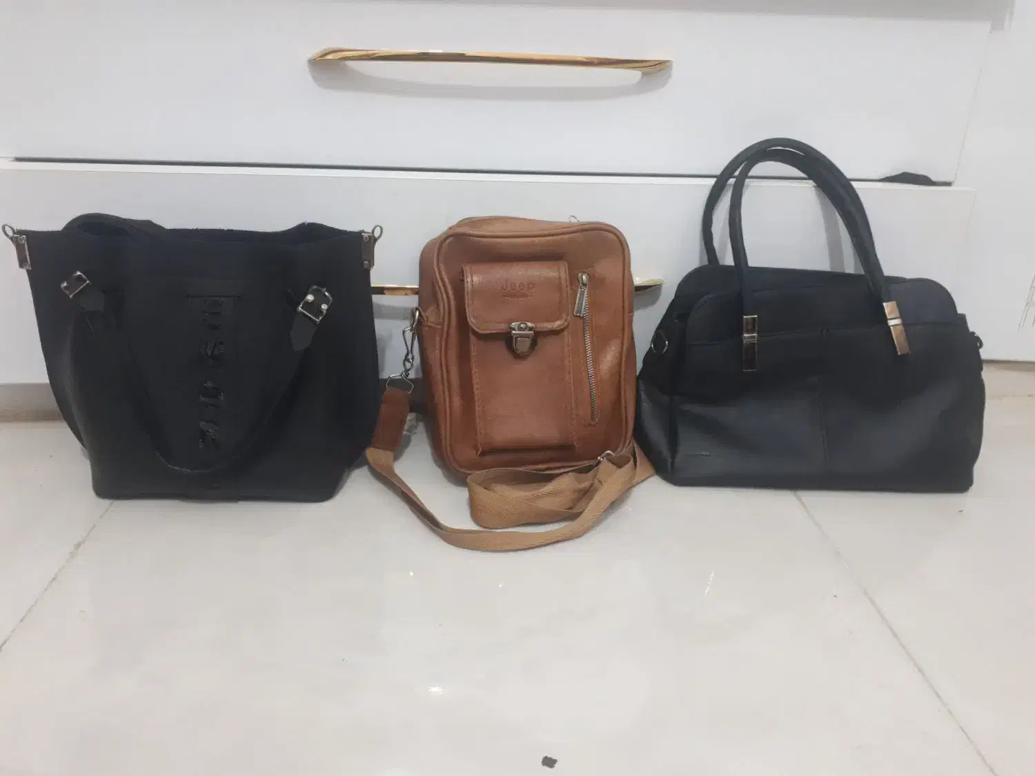 کیف|کیف، کفش، کمربند|رامهرمز, |دیوار