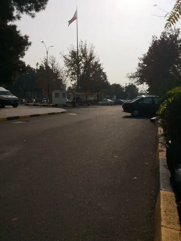 نیرو جهت کار در پارکینگ عمومی نیاز مندیم|استخدام سرایداری و نظافت|تهران, اقدسیه|دیوار