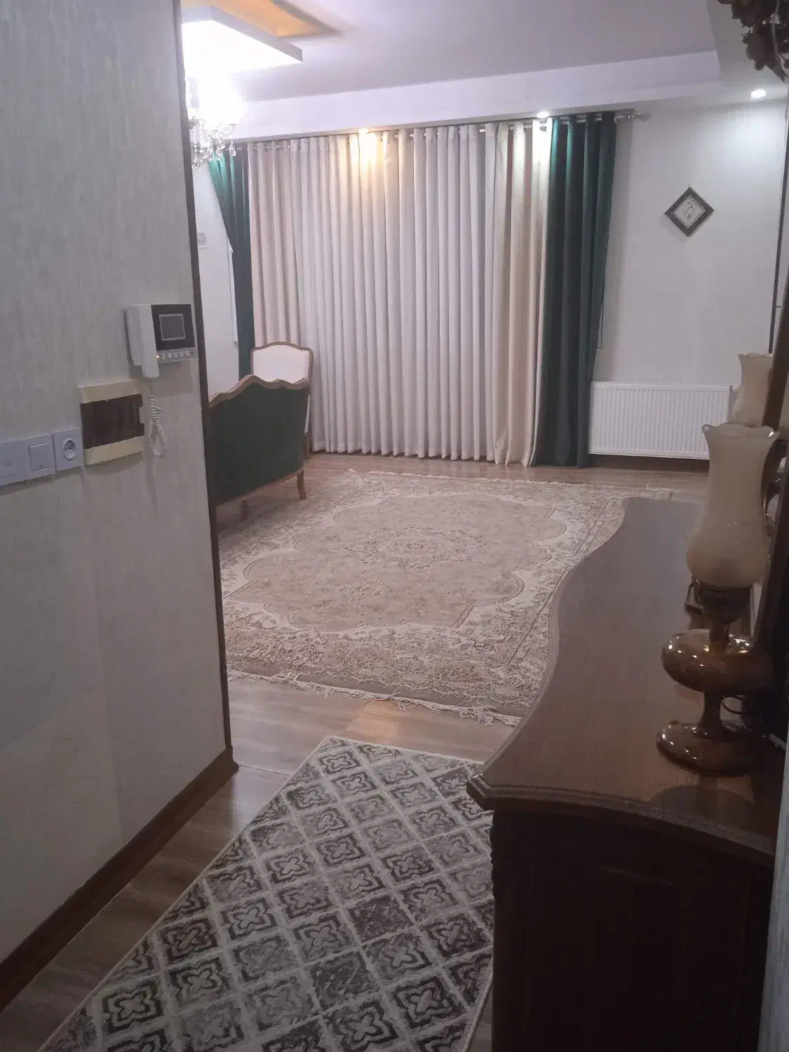 آپارتمان ۸۵ متری خوش نقشه قیمت مناسب۳ سال ساخت|فروش آپارتمان|فردیس, شهرک هفده شهریور|دیوار