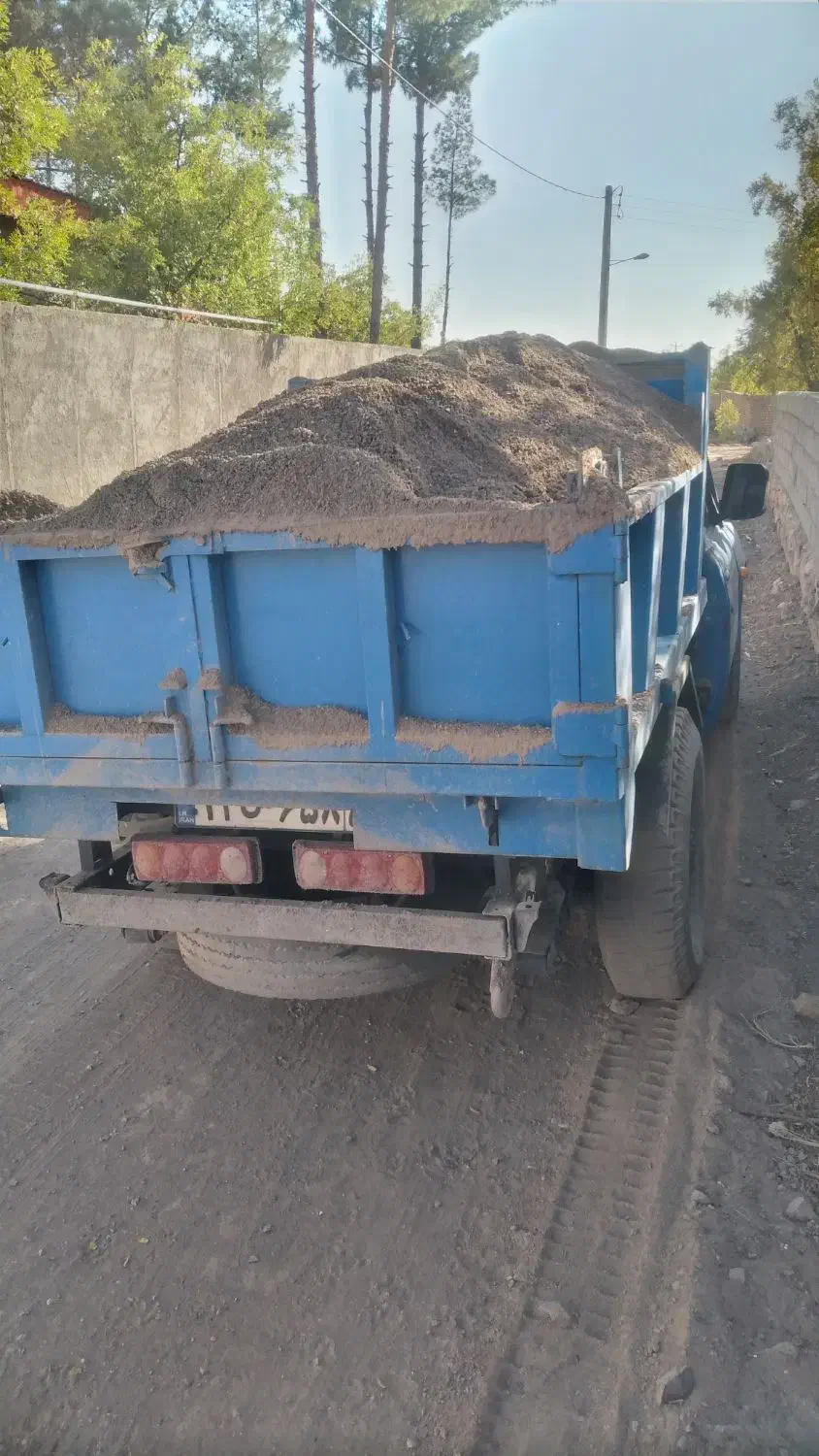 نیسان شن نخاله ماسه بادی خاک بندی باغچه باطله آهک|خدمات حمل و نقل|بیرجند, |دیوار