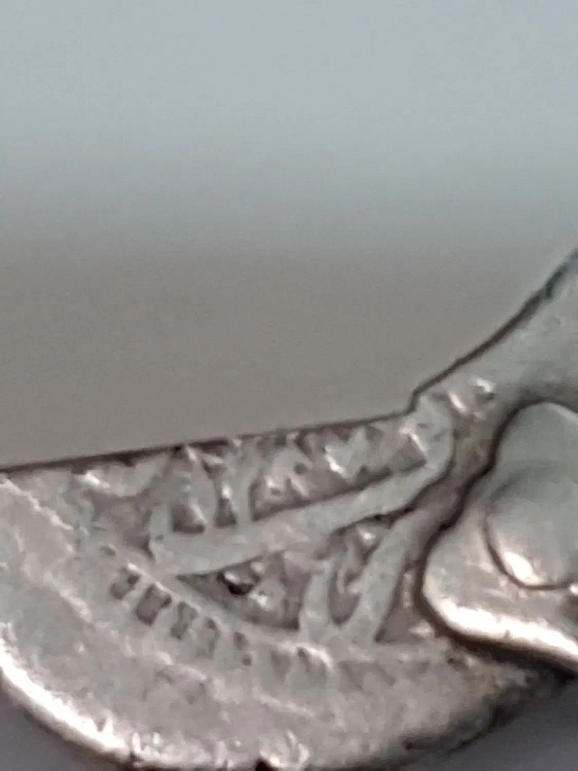 پلاک نقره قدمتدار وزن ۹گرم ۷۱ سوت|جواهرات|شهریار, شهرک امیریه|دیوار