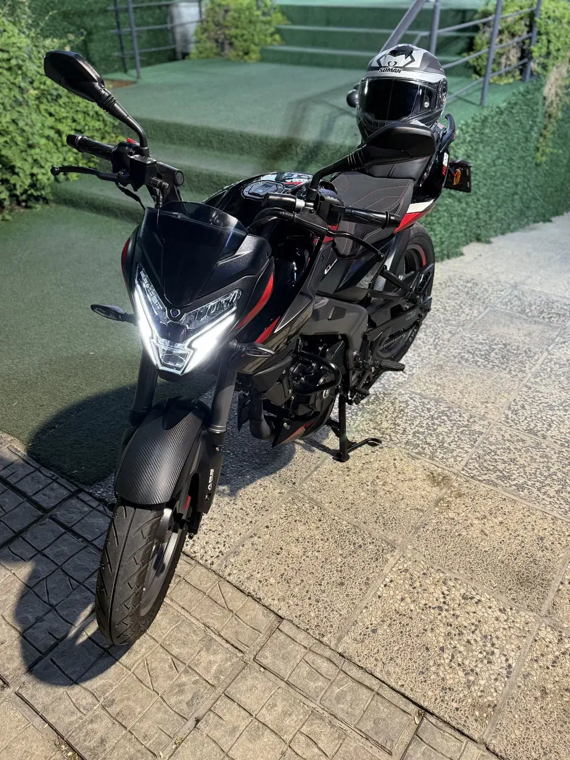 ns 200 new|موتورسیکلت|شیراز, شهرک مفتح|دیوار