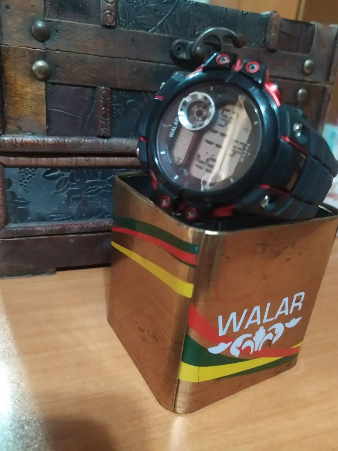 ساعت دستی|ساعت|بندر انزلی, گمرک|دیوار