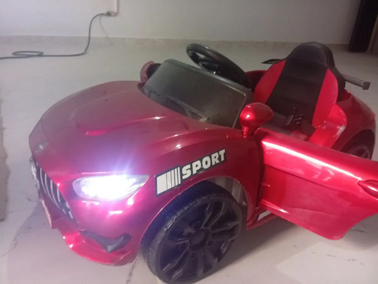 ماشین شارژی|اسباب‌بازی بچه|مشهد, نوده|دیوار