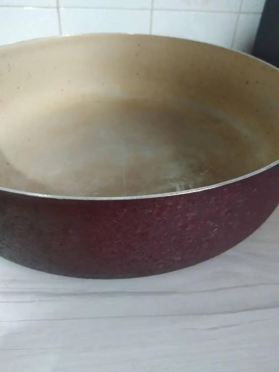 تابه‌تفلون‌|ظروف پخت‌وپز|رشت, دروازه لاکان|دیوار