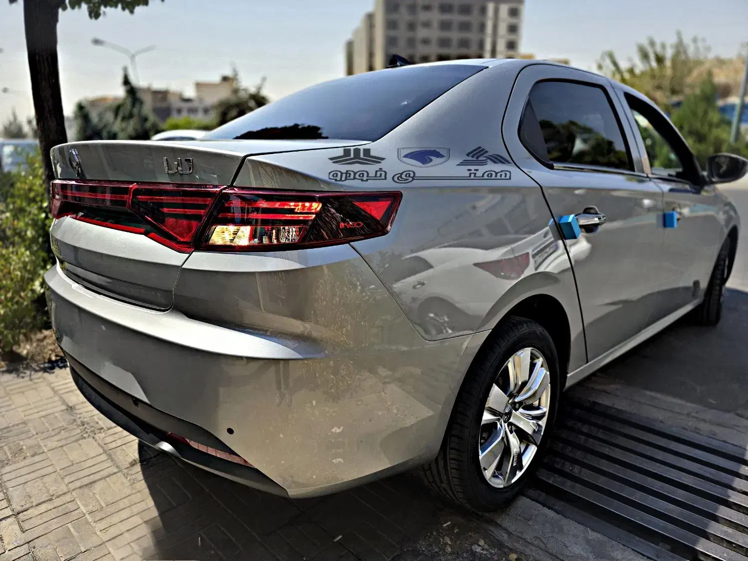 تارا اتومات V4 وی 4 صفر ( V1 دنده 6 سرعته پلاس خشک|خودرو سواری و وانت|تهران, شهرک آزمایش|دیوار