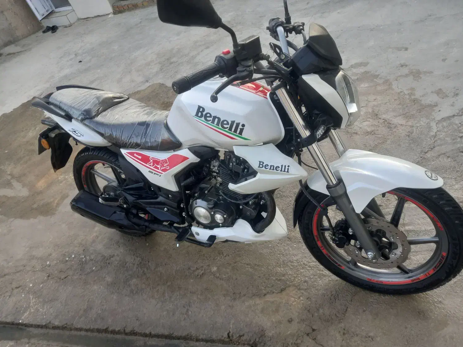 موتور  بنلی ۱۵۰|موتورسیکلت|بروجرد, |دیوار