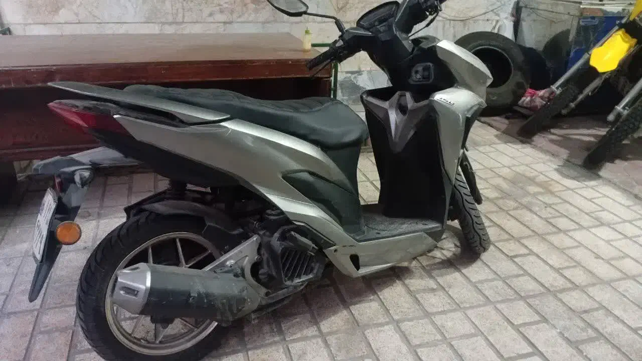 موتور سیکلت|موتورسیکلت|ری, علایین|دیوار