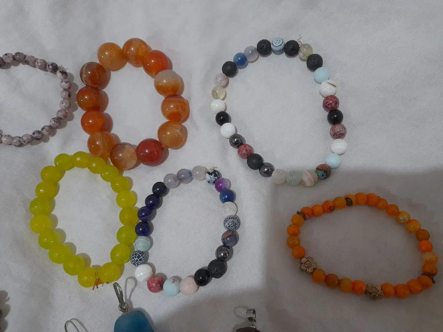 دستبند سنگ|جواهرات|شهریار, شهریار|دیوار