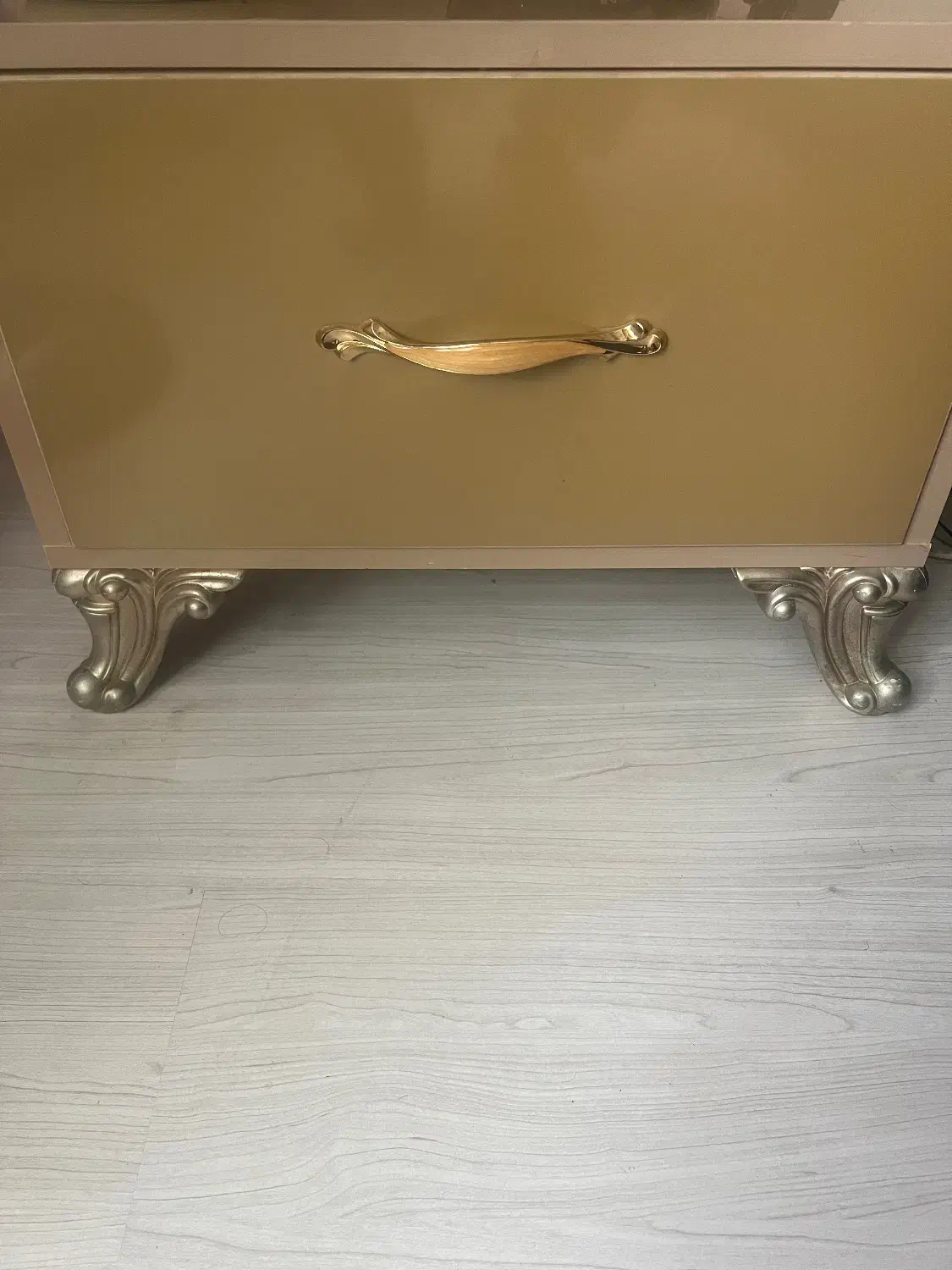 سرویس خواب|تخت و سرویس خواب|رشت, کاکتوس|دیوار