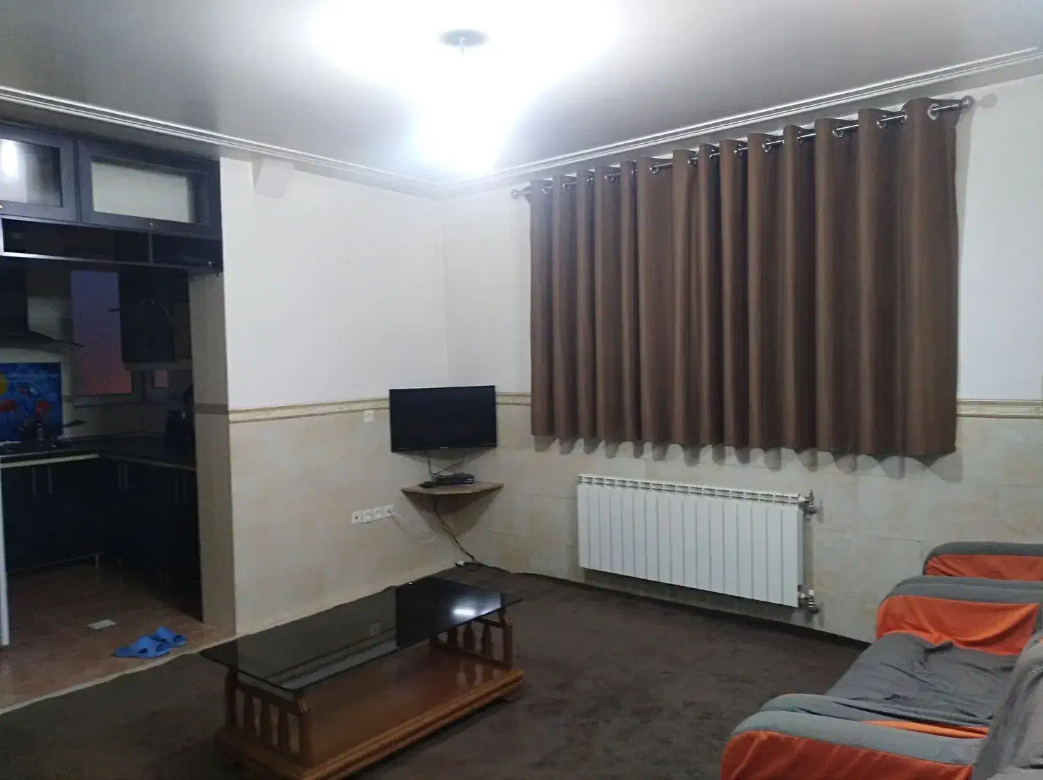 آپارتمان دوخوابه ۴ تخته در مرکز شهر|اجارهٔ کوتاهمدت آپارتمان و سوئیت|مرودشت, بیست متری بیمارستان|دیوار