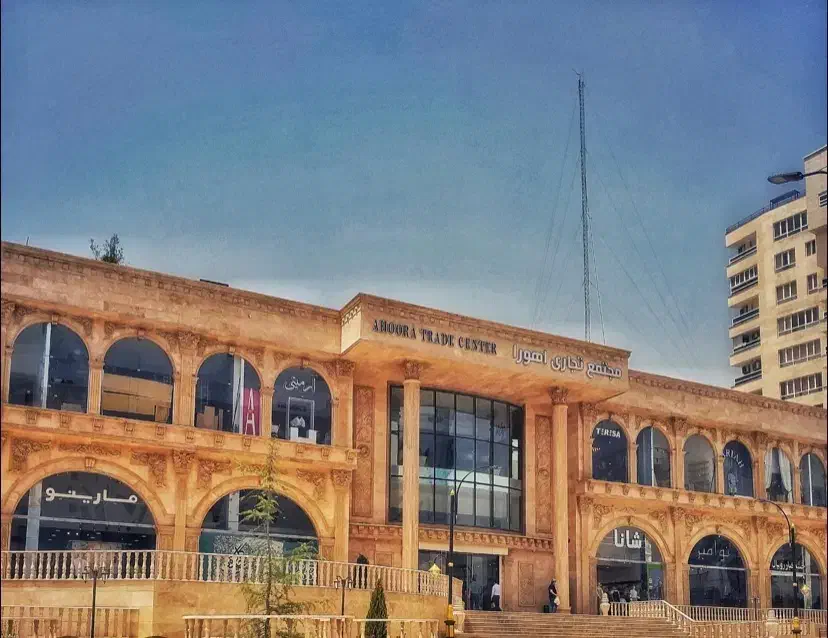 فروشنده خانم جهت همکاری در بوتیک زنانه|استخدام بازاریابی و فروش|شیراز, فرهنگ شهر|دیوار