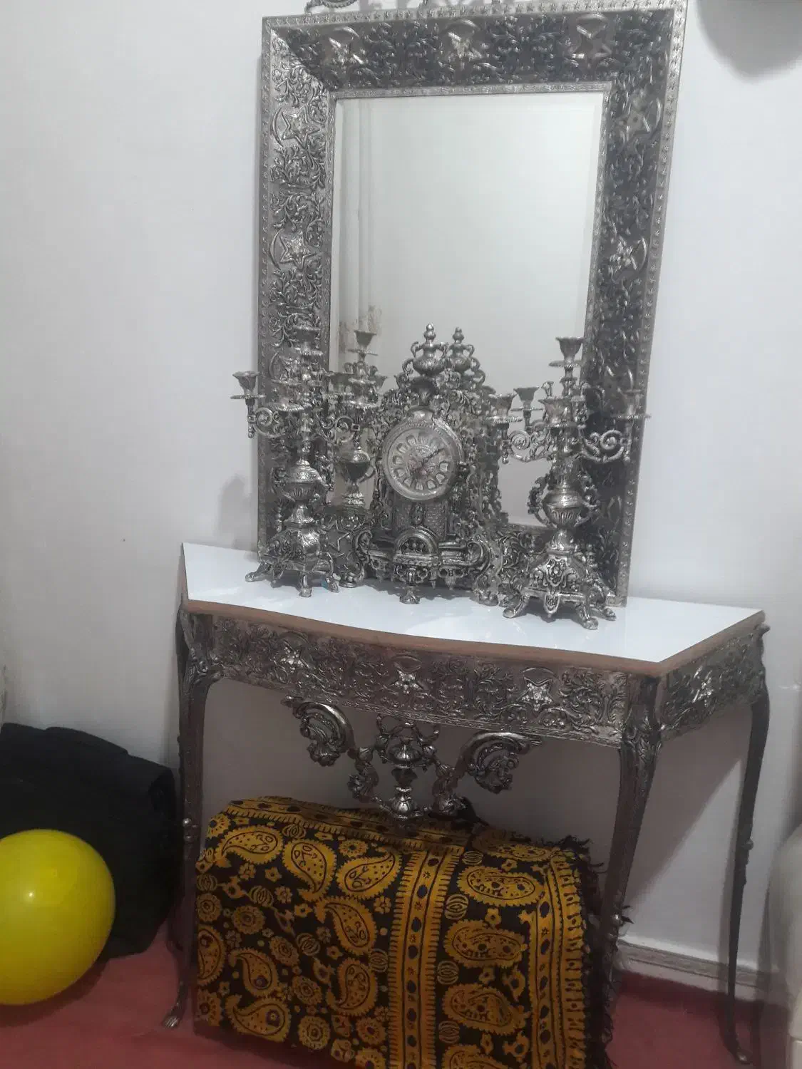 آینه و شمعدان برنز|آینه|چهاردانگه (تهران), |دیوار