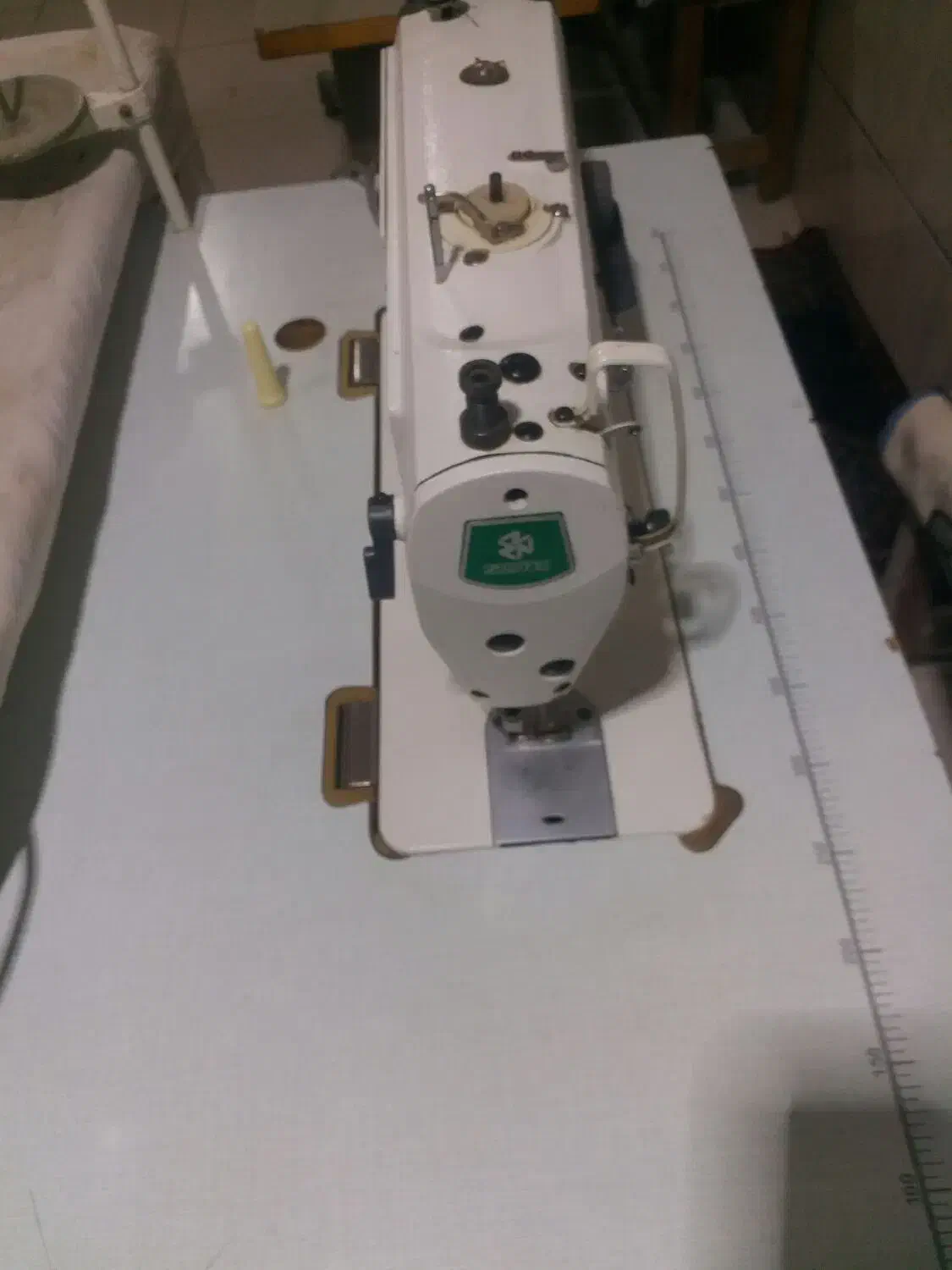 دو عدد چرخ فول یکی جک اونیکی زوجی|چرخ خیاطی و ریسندگی|کبودرآهنگ, |دیوار