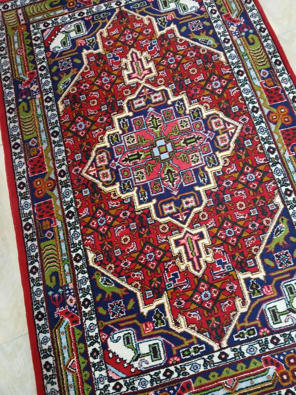 فرش دستبافت زرع ونیم|فرش|کرمانشاه, |دیوار