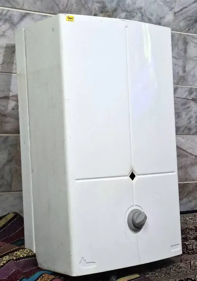 آبگرمکن بوتان۳۱۱۸ ، تلویزیون ۲۱ اینچ سونی|دوچرخه، اسکیت، اسکوتر|یزد, |دیوار
