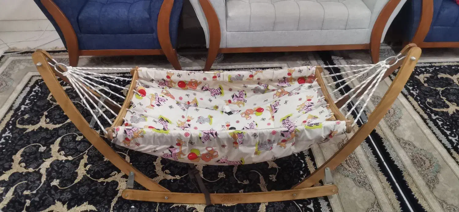 بانوج و آغوش در حد نو مناسب سیسمونی|اسباب و اثاث بچه|مشهد, بهاران|دیوار