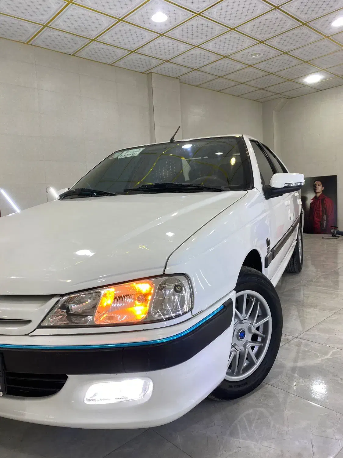 پولیش واکس با کمترین قیمت|خدمات موتور و ماشین|بانه, |دیوار