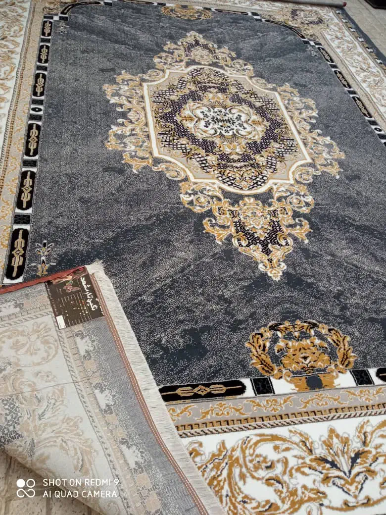 انبار دارم مغازه ندارم همکارم تایباد هستش فرش هانو|فرش|تایباد, |دیوار