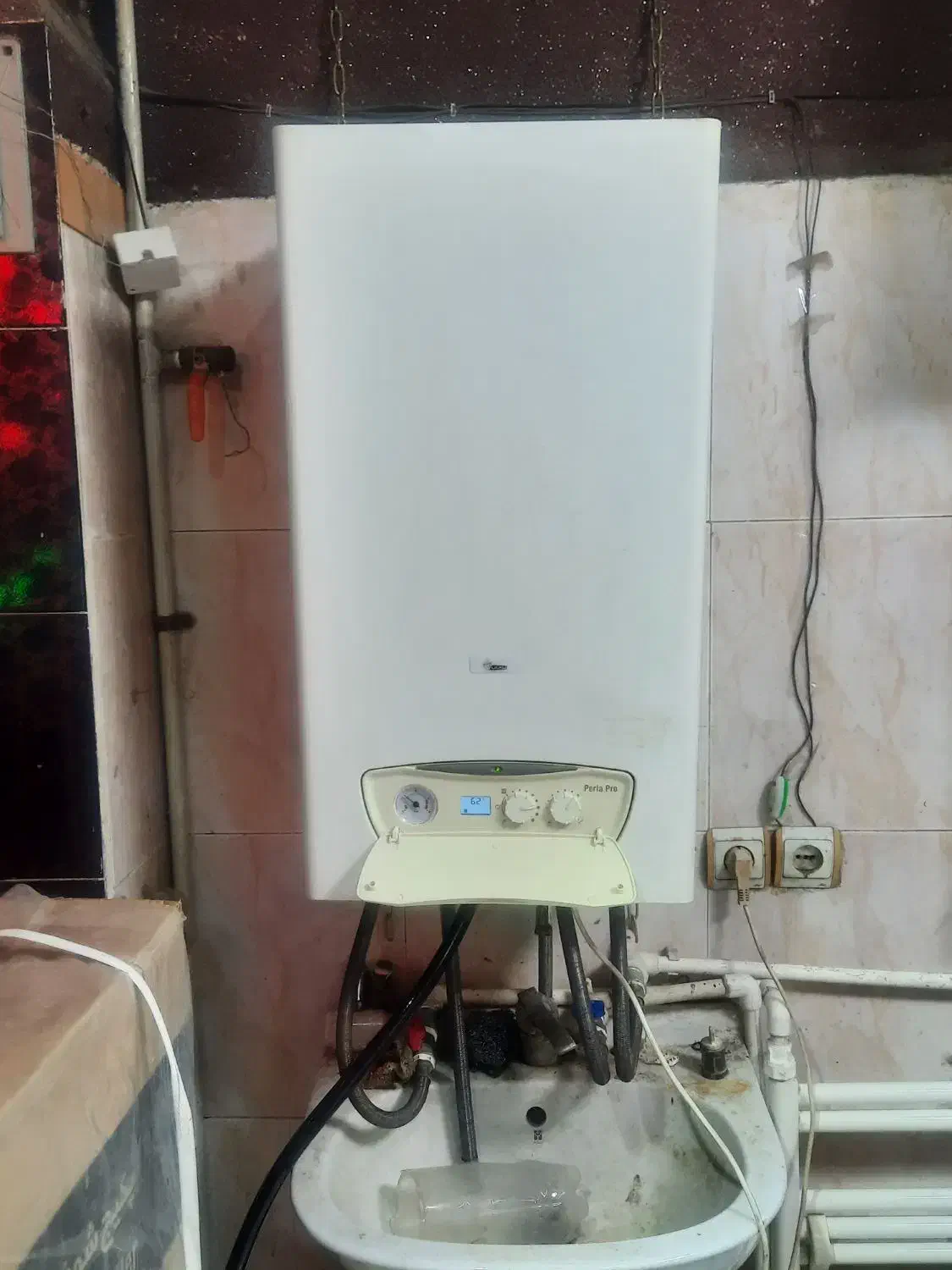 پکیج پرلا پرو 28 هزار ایتالیایی|آبگرمکن، پکیج، شوفاژ|کهریزک, |دیوار