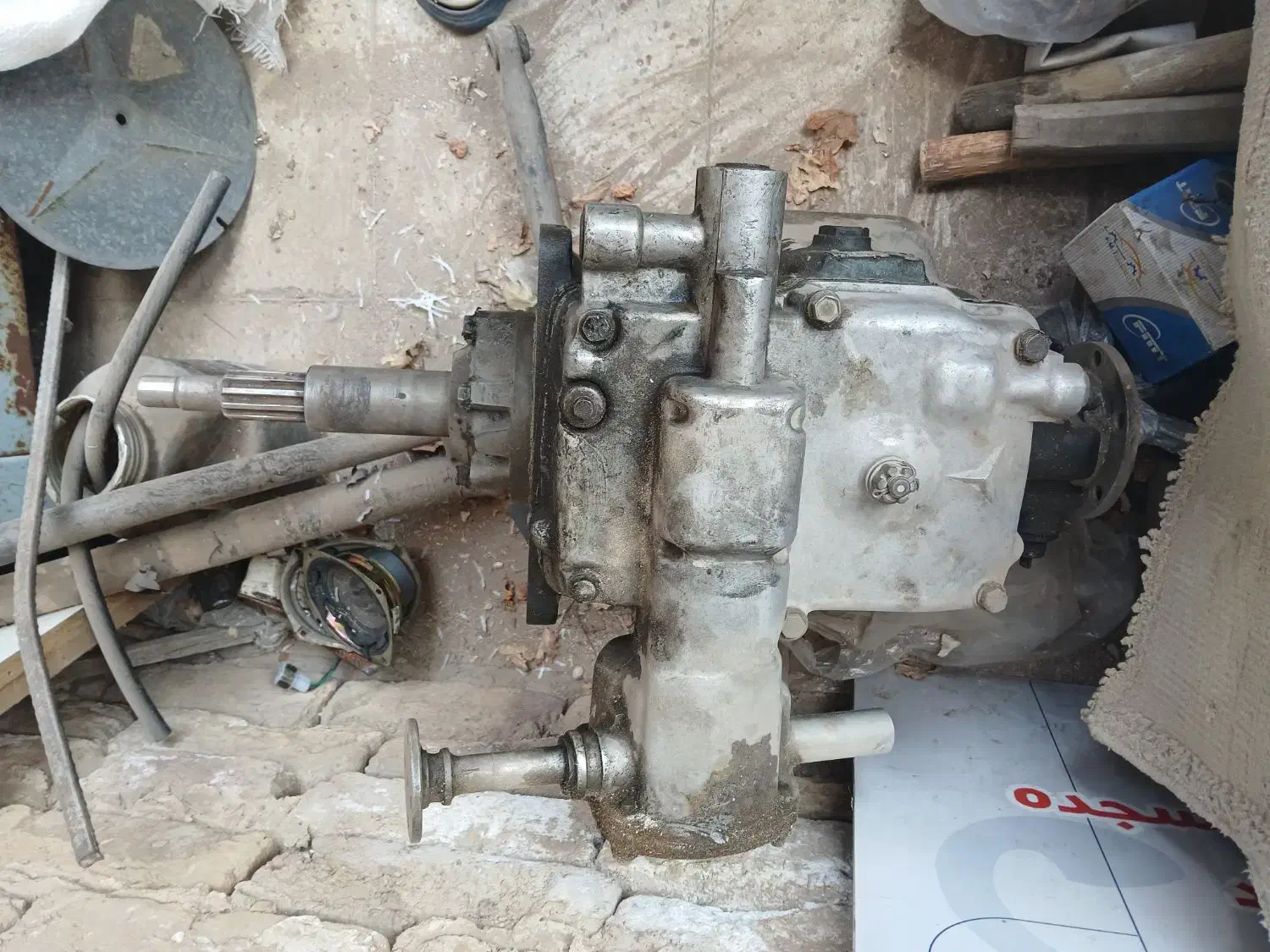 گیربکس خاور608|قطعات یدکی و لوازم جانبی|ساوه, |دیوار