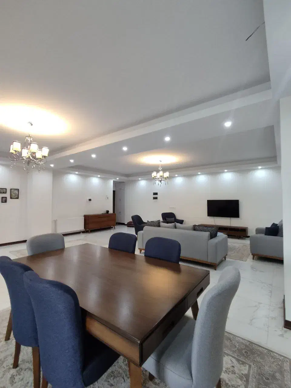 ۱۳۰ متر دو خواب سند دار کوچه منتظری|فروش آپارتمان|باغستان, |دیوار