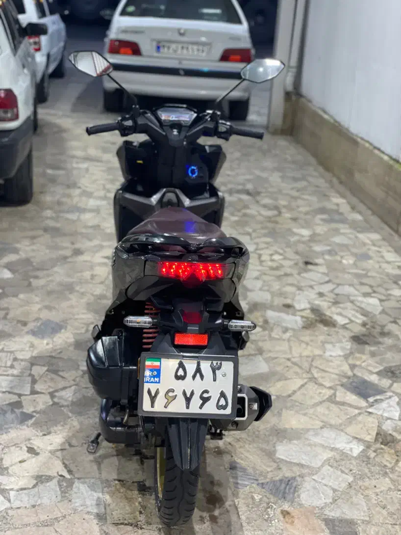 کیلیک 1400 در حد صفر کم کار|موتورسیکلت|رشت, آب و برق|دیوار