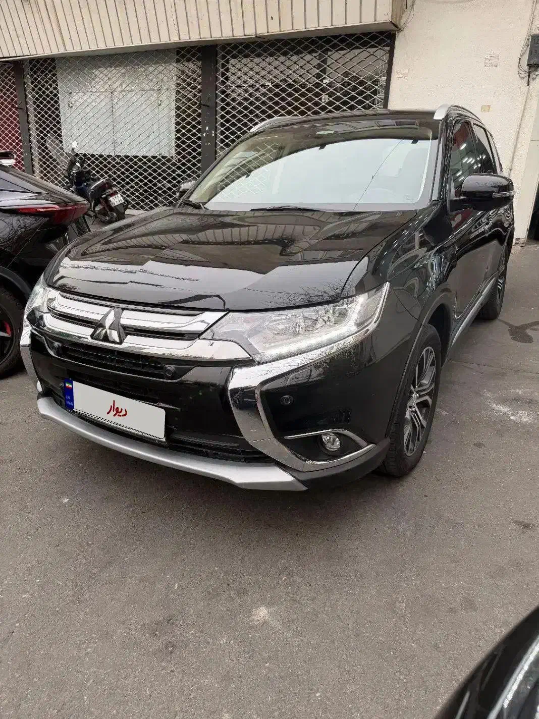 اوتلندر ۲۰۱۷ فول کامل تیپ ۵ تک برگ سند به رویت صفر|خودرو سواری و وانت|تهران, حشمتیه|دیوار