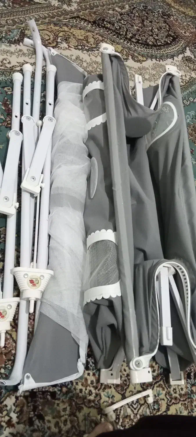 گهواره شادی سالم|تخت و صندلی بچه|زاهدان, |دیوار