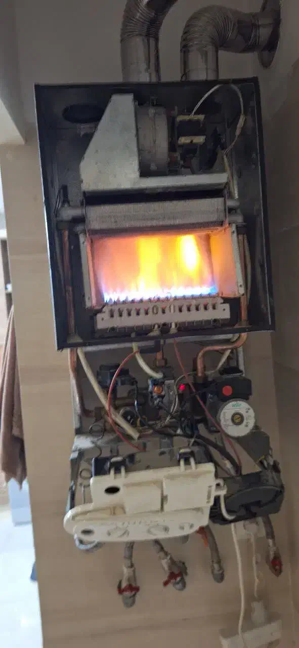 جوشکاری پکیج وتعمیرات|آبگرمکن، پکیج، شوفاژ|خمینی‌شهر, |دیوار