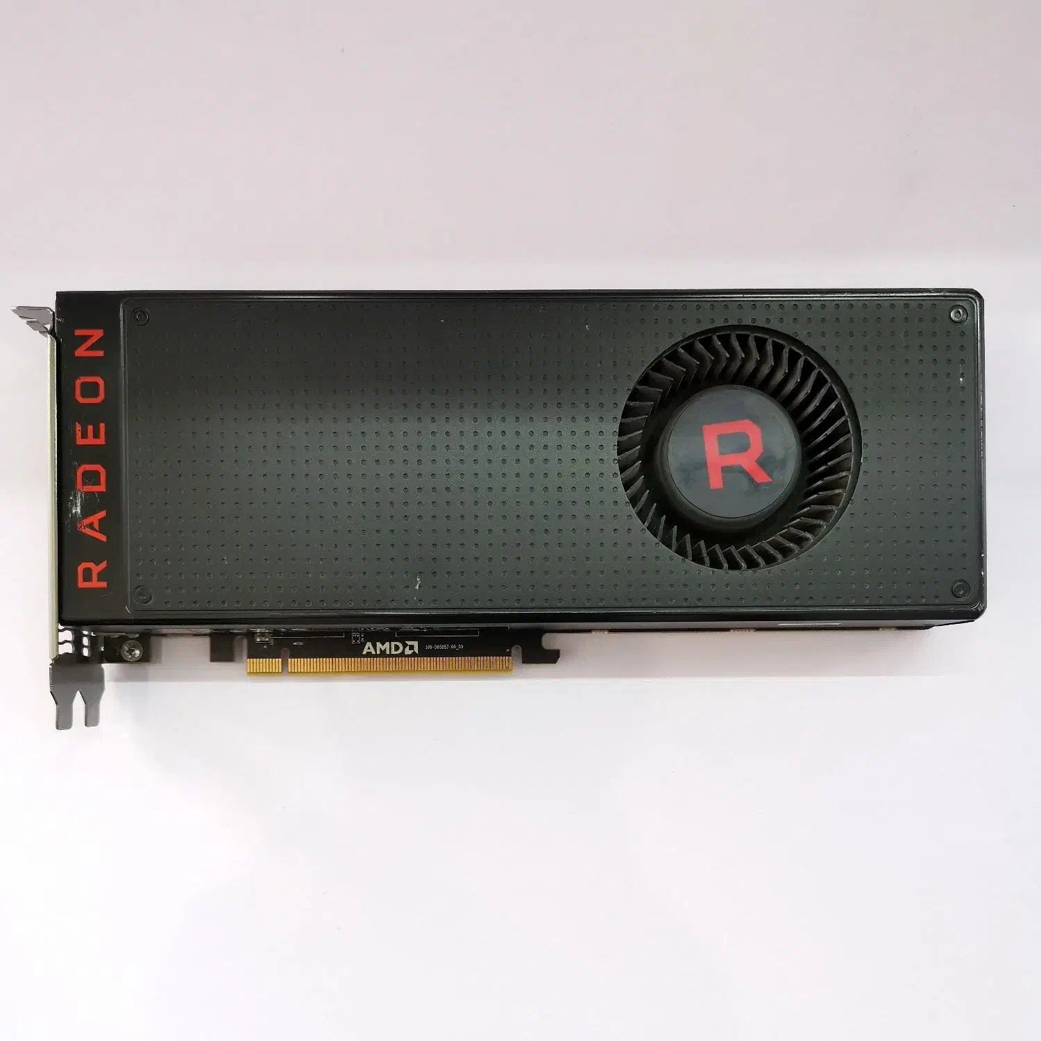 گرافیک RX Vega 64 8GB HBM2 2048bit (RX 5700)|قطعات و لوازم جانبی رایانه|اصفهان, امیرعرب|دیوار